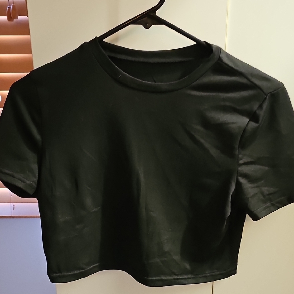 Black Crop Top